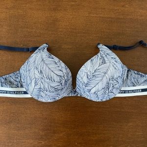 Tommy Hilfiger Push-up Bra size:34C